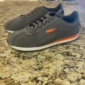 Gray & Orange Men’s Puma Sneakers